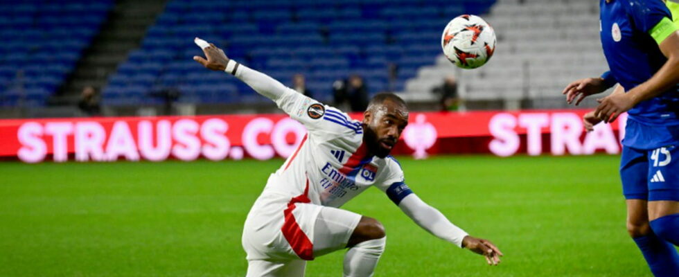 Lyon – Olympiakos a player makes a thunderous return