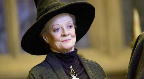 Maggie Smith dies aged 89