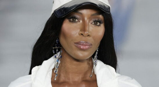 Naomi Campbell is no longer long haired Discover her stunning short