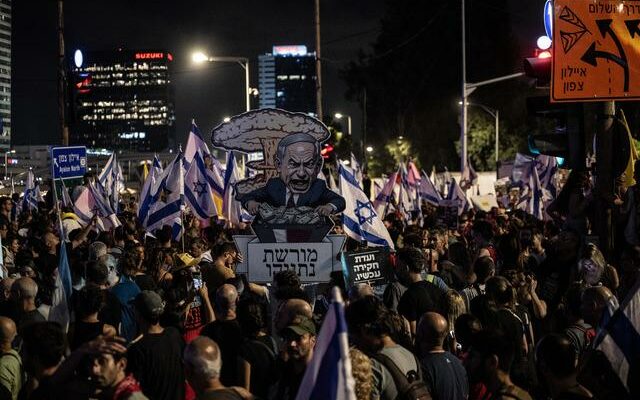 Netanyahu cornered Streets are on fire general strike has begun