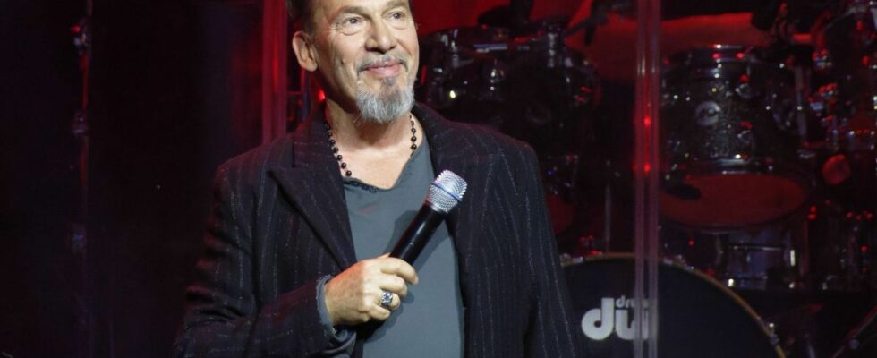 No Florent Pagny is not stopping his cancer treatment