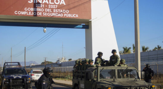 Sinaloa Cartel Torn Apart by Open Warfare Fifteen Dead