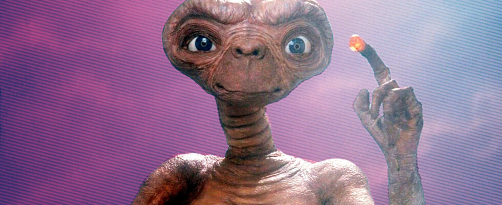 Steven Spielberg worked on ET 2 with evil aliens but