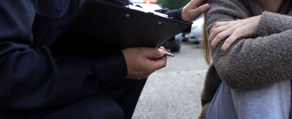 Student found dead in Boulogne how to get out of