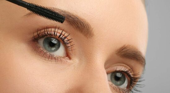 This Mascara Thats Becoming a Bestseller Will Give You Stunning