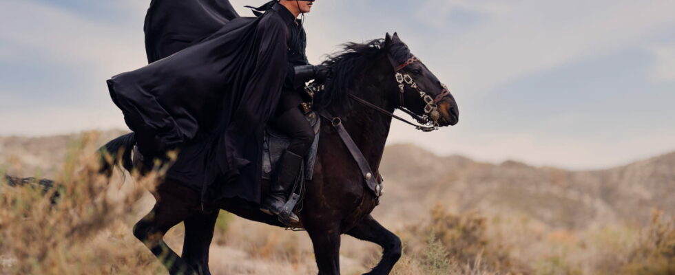 We saw the new Zorro series with Jean Dujardin before