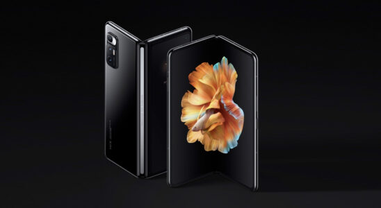 Xiaomi Tri Folding Phone Revealed