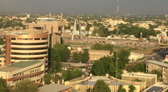 arrest of the general director of the Post Office Allah